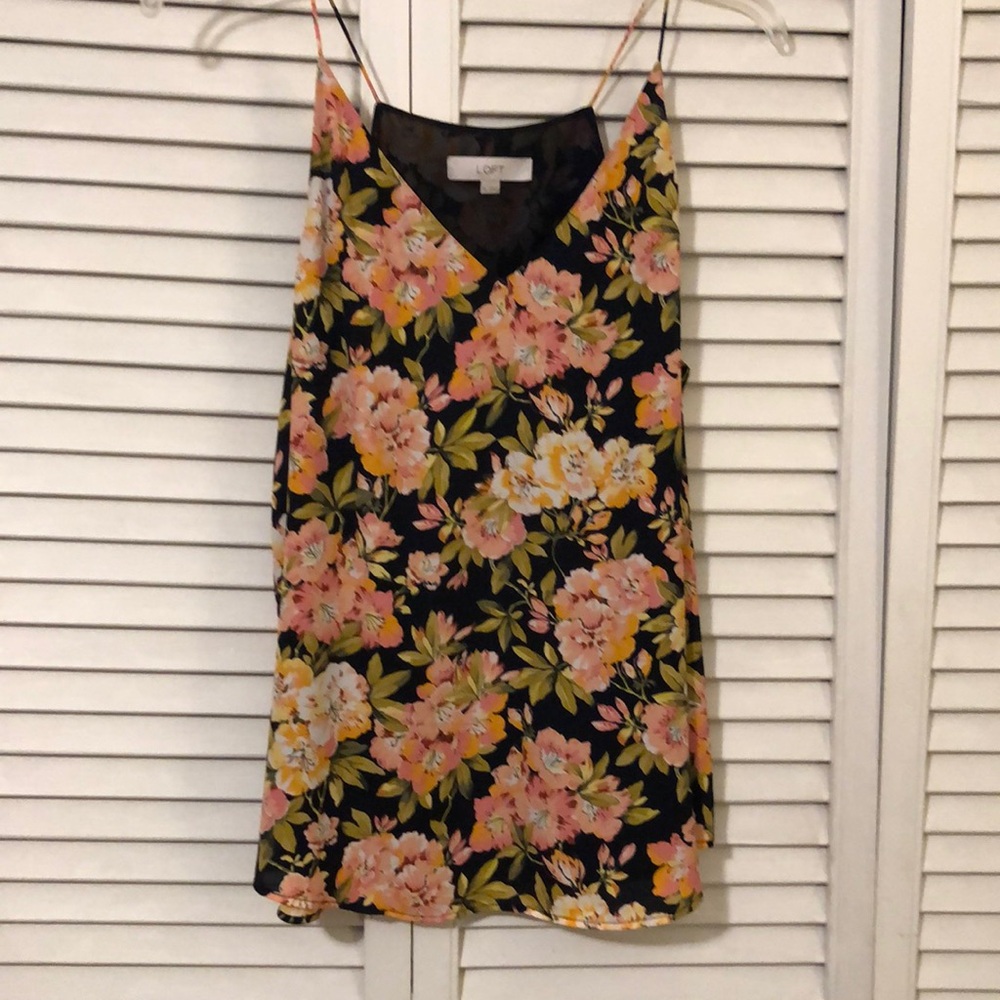 XL Camisole from Loft navy blue with floral design new never worn